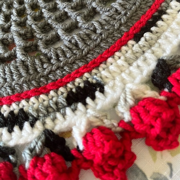 Placemats Crochet Set Of 2 - Picture 2 of 5